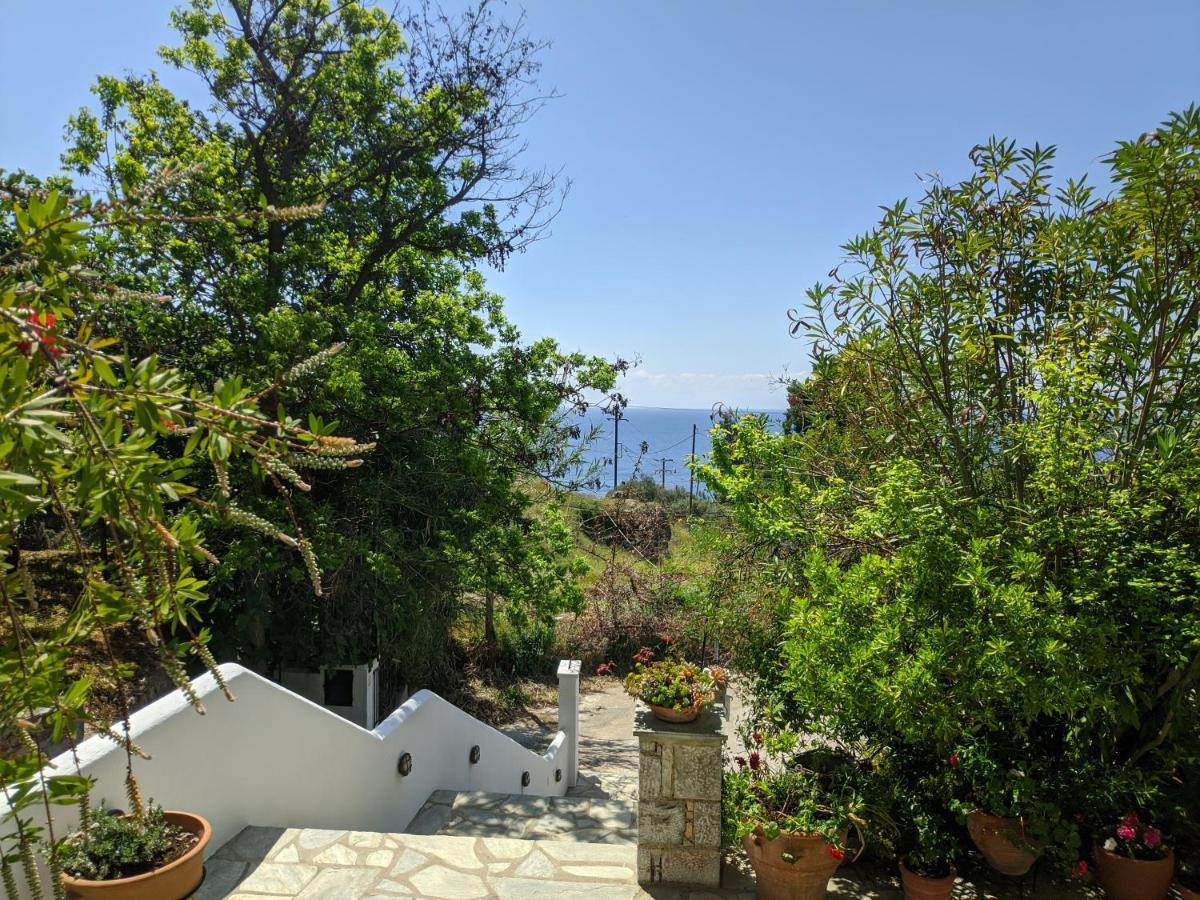 Oikia Guesthouse Stafylos Exterior foto